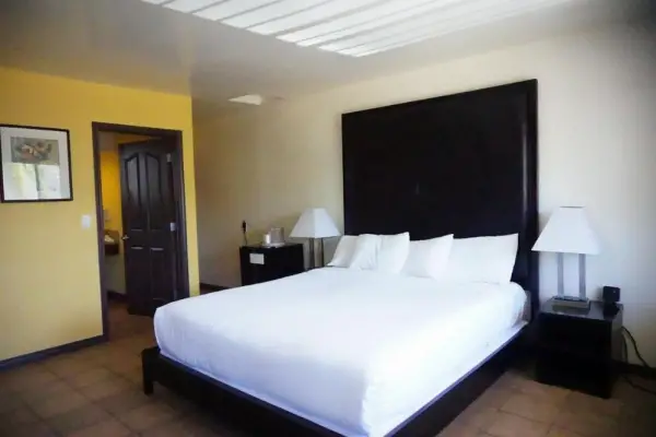 Casa Bella Inn Downtown LA 4